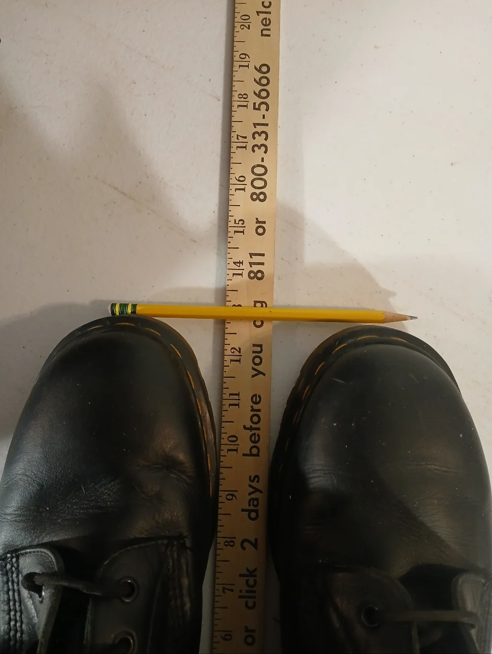 Vintage Made in England Doc Martens 1460 Leather Boots UK 12 / US 13